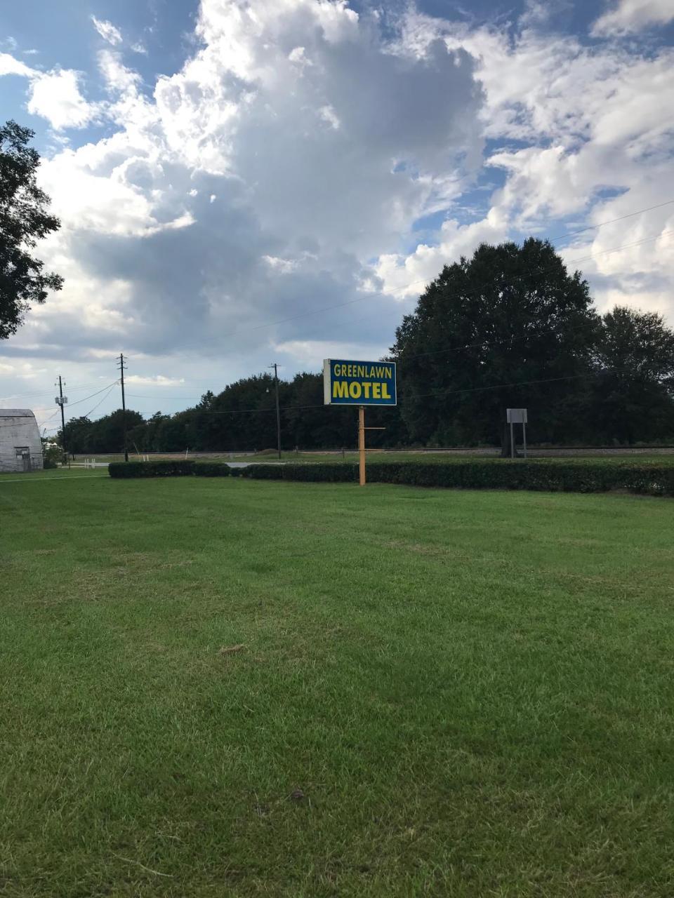 Greenlawn Motel Atmore Exteriör bild