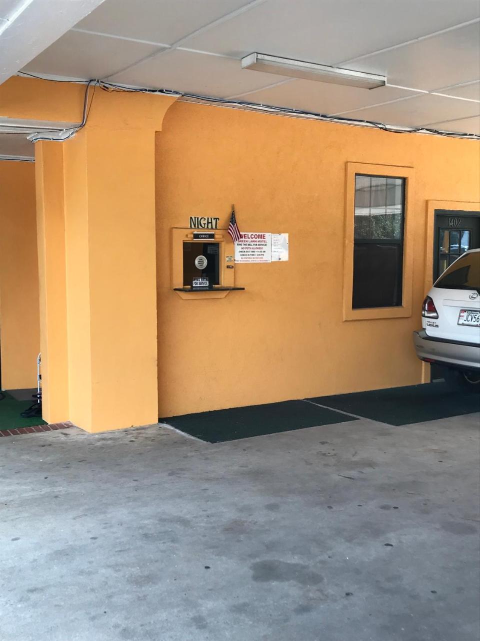 Greenlawn Motel Atmore Exteriör bild