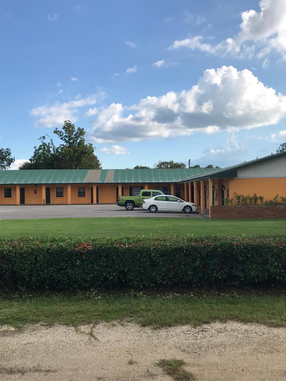Greenlawn Motel Atmore Exteriör bild